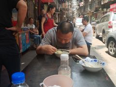 -珠宝街老左杂酱面馆