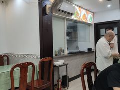 -白玉兰小吃(新村路店)