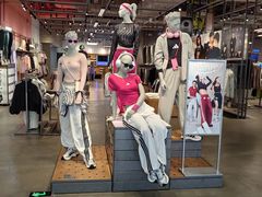 -adidas(正佳广场店)