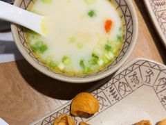 -江小渔鲜鱼火锅(冠亚星城店)