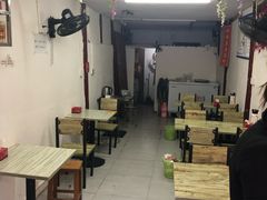 大堂-小陈方酥锅盔(古城总店)