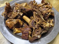 -聚首堂·特色小吃·肘子(什刹海德胜门店)