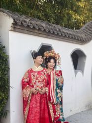 -城市花园婚纱摄影