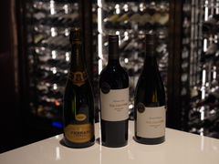 -wineapp葡萄酒餐吧(外滩金融中心店)