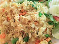 -J Daeng Seafood