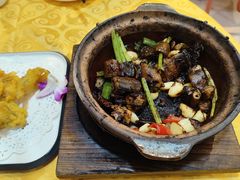 -天宝食坊·啫啫煲大排档(西华路店)