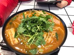 -肥汁米蘭香港米线(长宁来福士店)