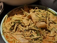 梧桐大拉皮-梧桐树下(云锦世家店)
