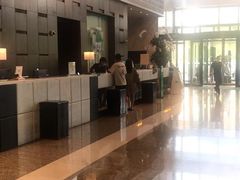 -上海虹桥西郊假日酒店