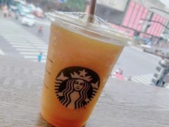 -星巴克(杭州西湖银泰1F店)