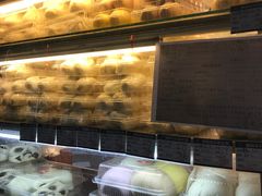 面包甜点陈列柜-白玉兰食品(甜云店)