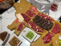 -牛物鲜切牛肉火锅(宜家荟聚店)