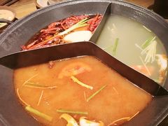 -巴卤社老火锅(财富店)