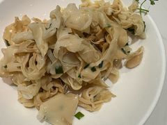 -滩外滩·本帮江浙菜(新天地店)