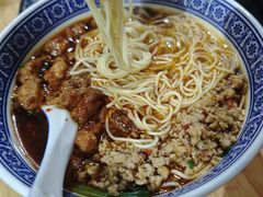 辣肉浇头-沪西老弄堂面馆(定西路店)