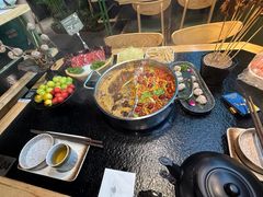 -鹿鸣山草本茶香火锅(园西路店)