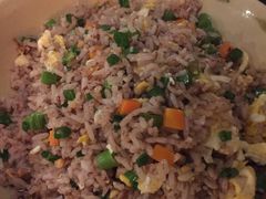 -Cuc Gach Quan Restaurant