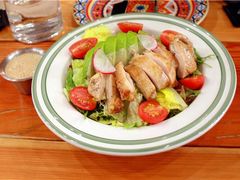 牛油果烤鸡沙拉-I HOLIC艾豪丽披萨(KKone店)