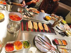-马路牙子地桌烤肉(工体店)