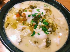 -胖子鱼粉(采霞街店)