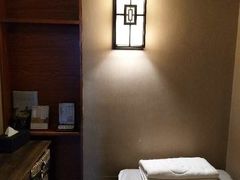 -裕和堂中医推拿艾灸(太古汇臻品店)
