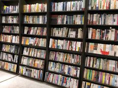 -诚品(信义店)