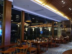 -V Bar海景扒房(北海湾惠龙万达嘉华酒店)