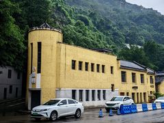-喧闹·东方大气茶(鹅岭二厂店)