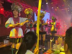 -喜鹊音乐酒馆(西街店)