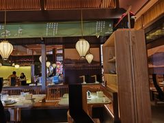 -弄堂里(西溪龙湖天街店)