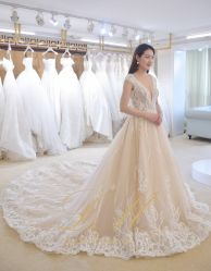 -Lisamoon礼慕纱婚纱礼服高级定制