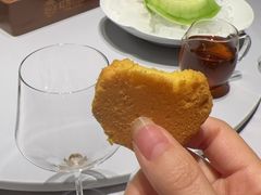 -红鼎豆捞·非遗鲍皇汤火锅(宝丰路店)