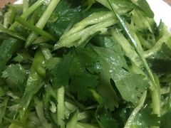 老虎菜-宝瑞门钉肉饼店