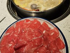 -三人行骨头王火锅(长寿店)