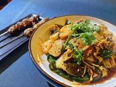 -伊带伊路新疆美食府(呼家楼店)