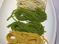 -德天肥牛海鲜火锅(城西银泰店)