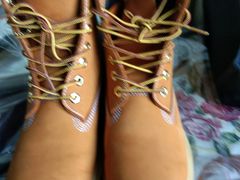 -京伟修鞋洗鞋奢侈品皮具护理店