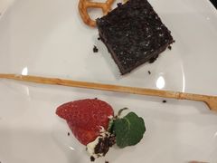 -世纪金源大饭店·汇景阁自助餐厅