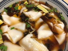 弄堂黄鱼大馄饨-弄堂小笼包(天津南开大悦城店)