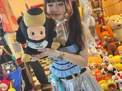 -席娜卡琳火车铁道夜市