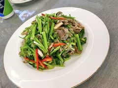 -金沙滩海鲜餐厅·海肠捞饭·手工水饺(梅江龙水园店)