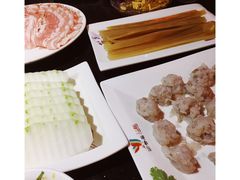 四川宽粉-渝香居重庆火锅(铁西三道街店)