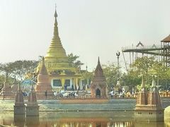 -一寨两国风景区