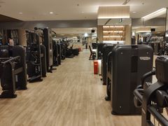 -W FITNESS 威尔仕健身·游泳(万科天空之城店)