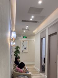 -广州健丽·去眼袋医疗美容机构