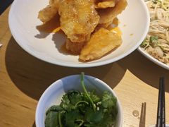 -关东小磨东北菜(上海长风大悦城店)