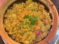 咖喱龙虾尾煲仔饭-锦上中式酒馆(南内环店)