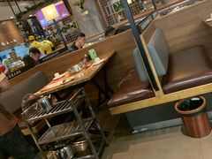 大堂-黄记煌三汁焖锅(金凤万达广场店)