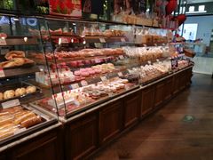 面包甜点陈列柜-巴黎贝甜(凯德MALL望京店)
