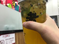 -沪上阿姨·精选茶饮(桃源友嘉购物广场店)